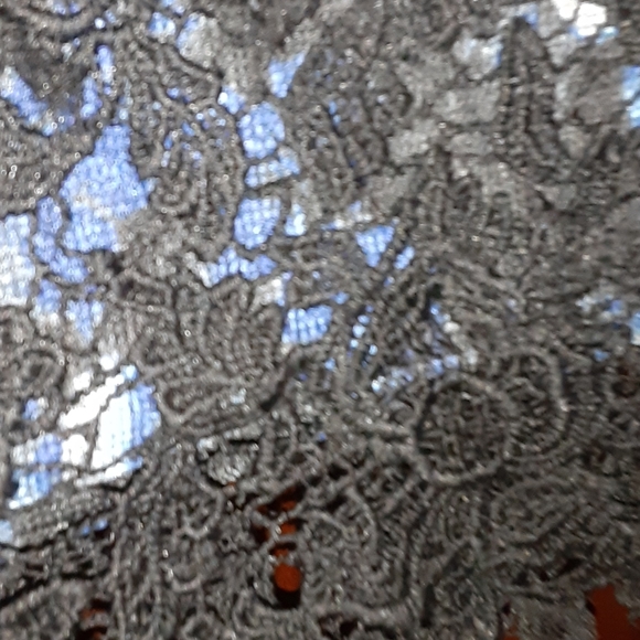 Tahari blue and black lace skirt sz 8 - Picture 3 of 7